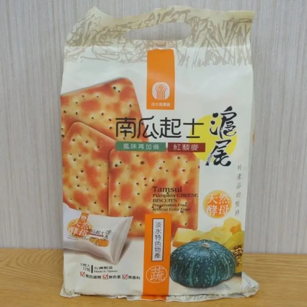 新北市農會真情食品館_滬尾南瓜起士紅藜麥餅乾量販包(300g)