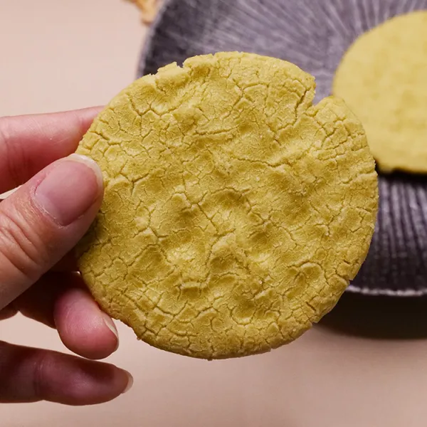 新北市農會真情食品館_番路農會-茶燒米菓-青心烏龍)(2枚x8袋)