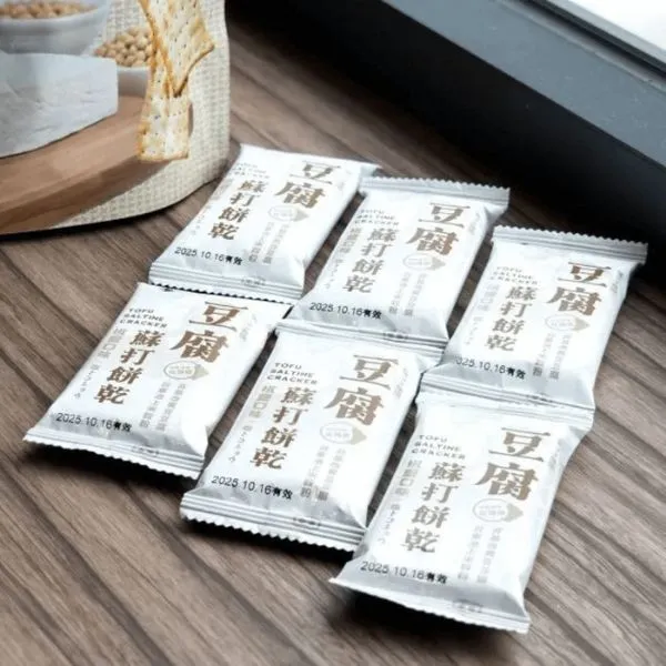 新北市農會真情食品館_【池上鄉農會】豆腐蘇打餅乾-椒鹽口味(134g)